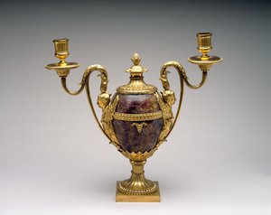 Kynttelikkö, n. 1772 (Blue John & Ormolu)